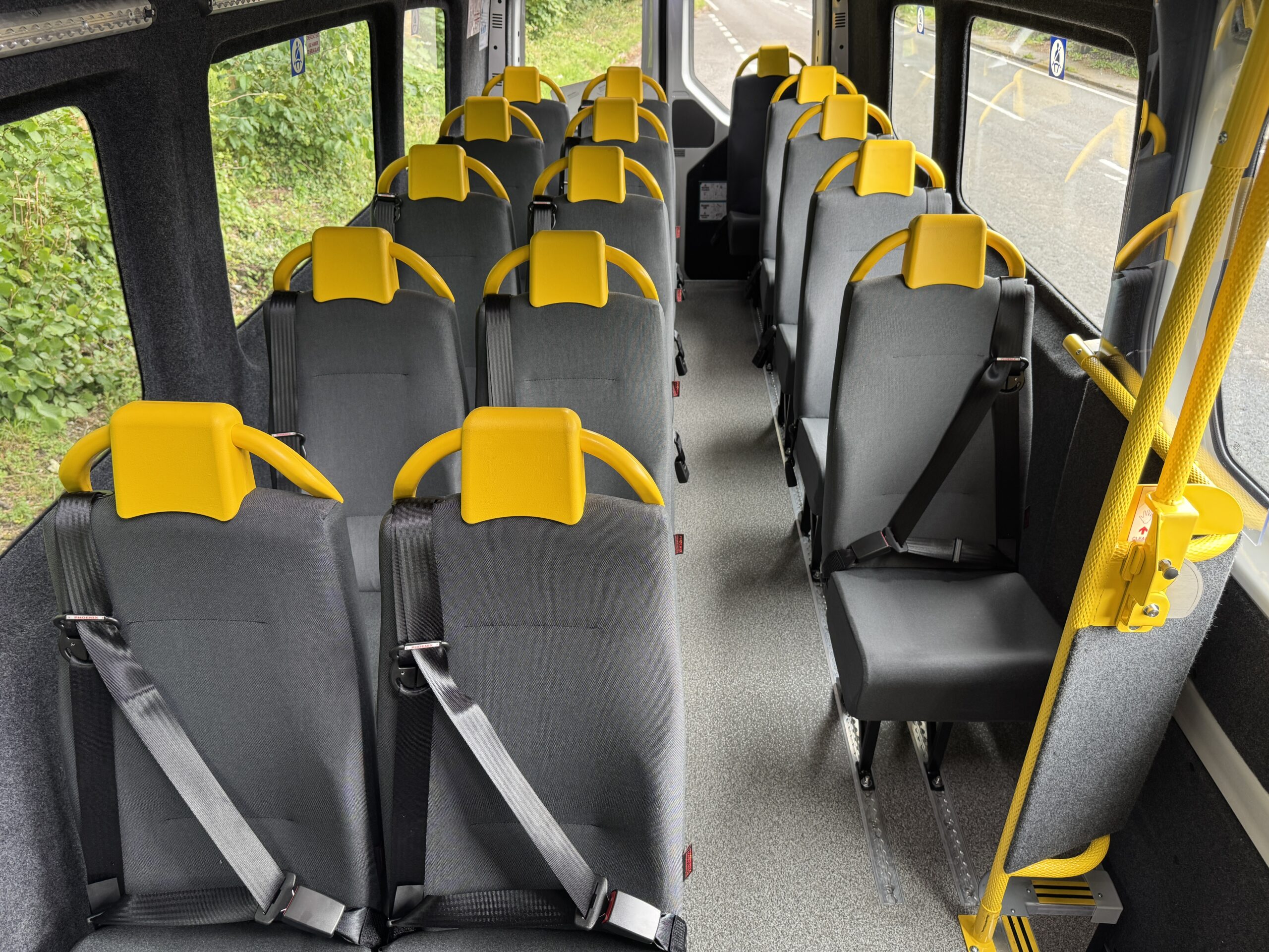 MAN TGE Minibus - Image 11