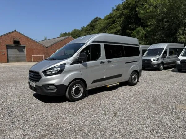 Ford Transit Custom minibus 340 L2H2 Leader 3400Kgs 2.0L 130PS Euro6 - Image 8