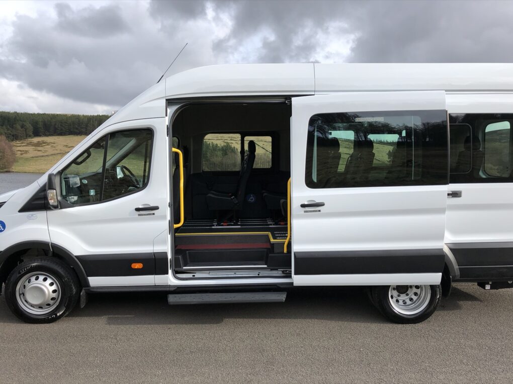 Ford Transit minibus L4H3 - Image 5