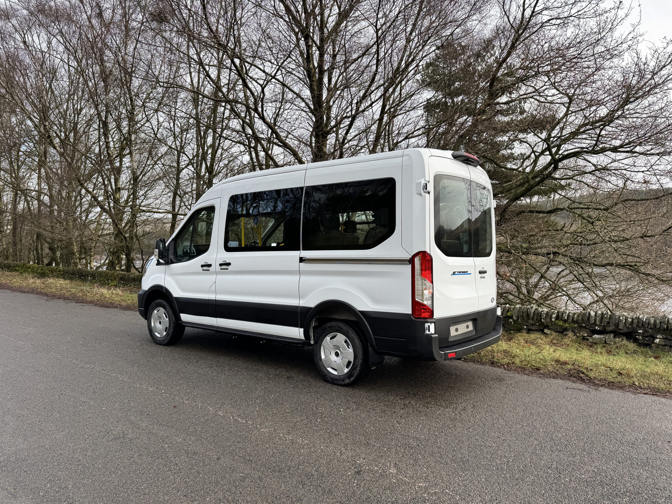 Ford e-Transit minibus - Image 5