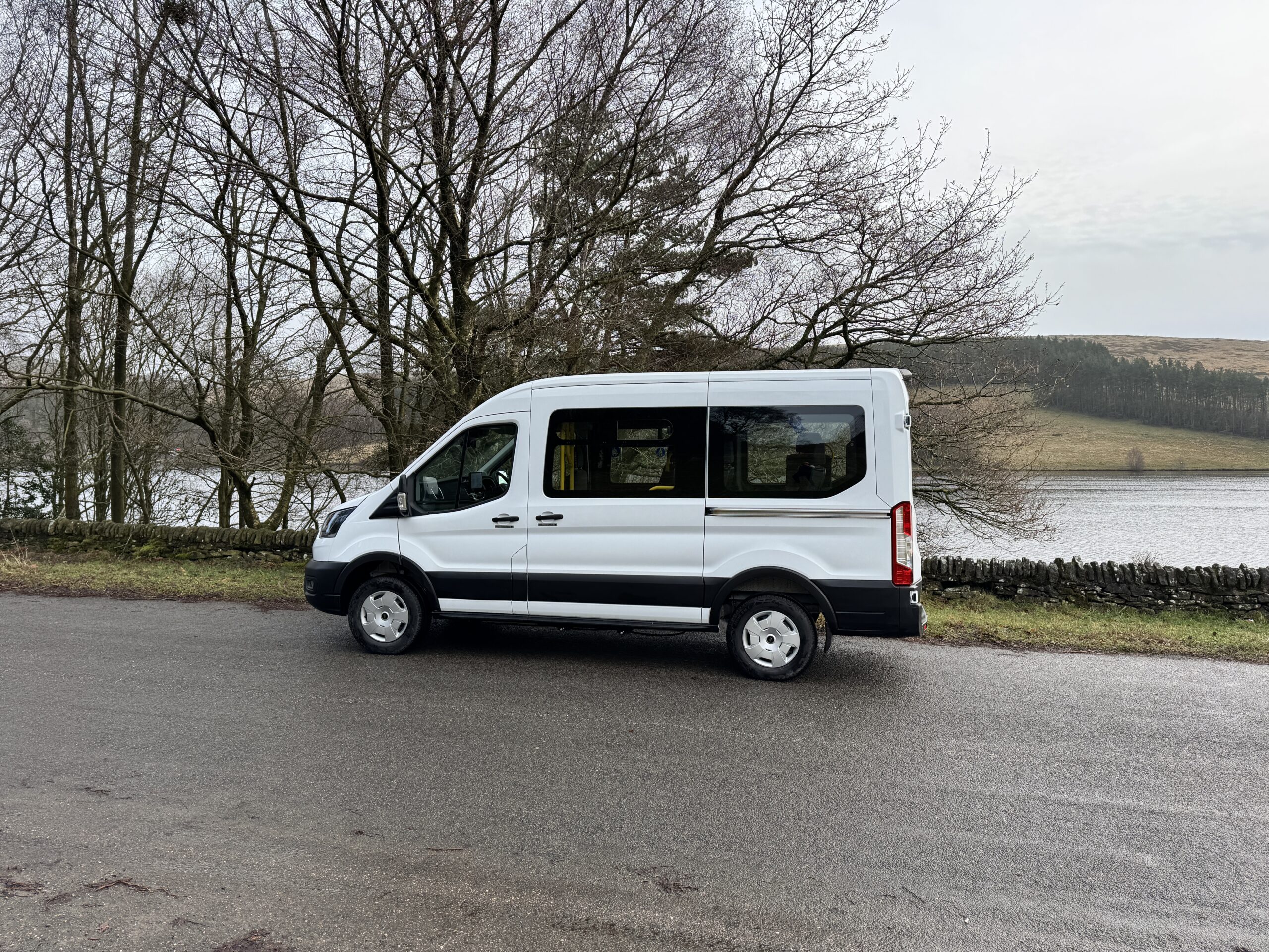 Ford e-Transit minibus - Image 4