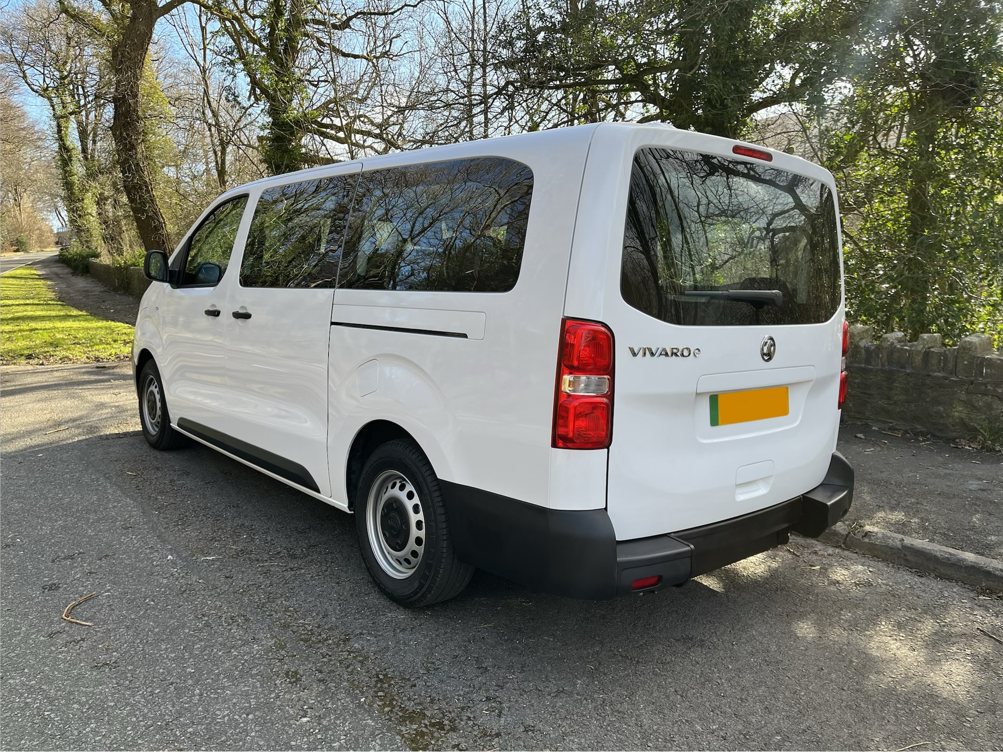 Vauxhall Vivaro e Life L - Image 3