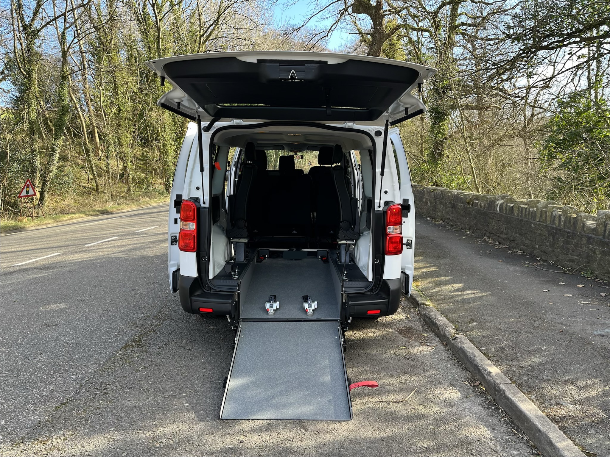 Vauxhall Vivaro e Life L - Image 7