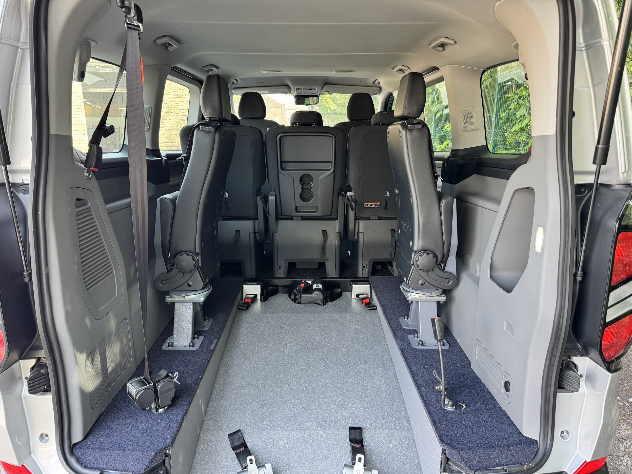 Ford Transit Custom Tourneo - Image 11